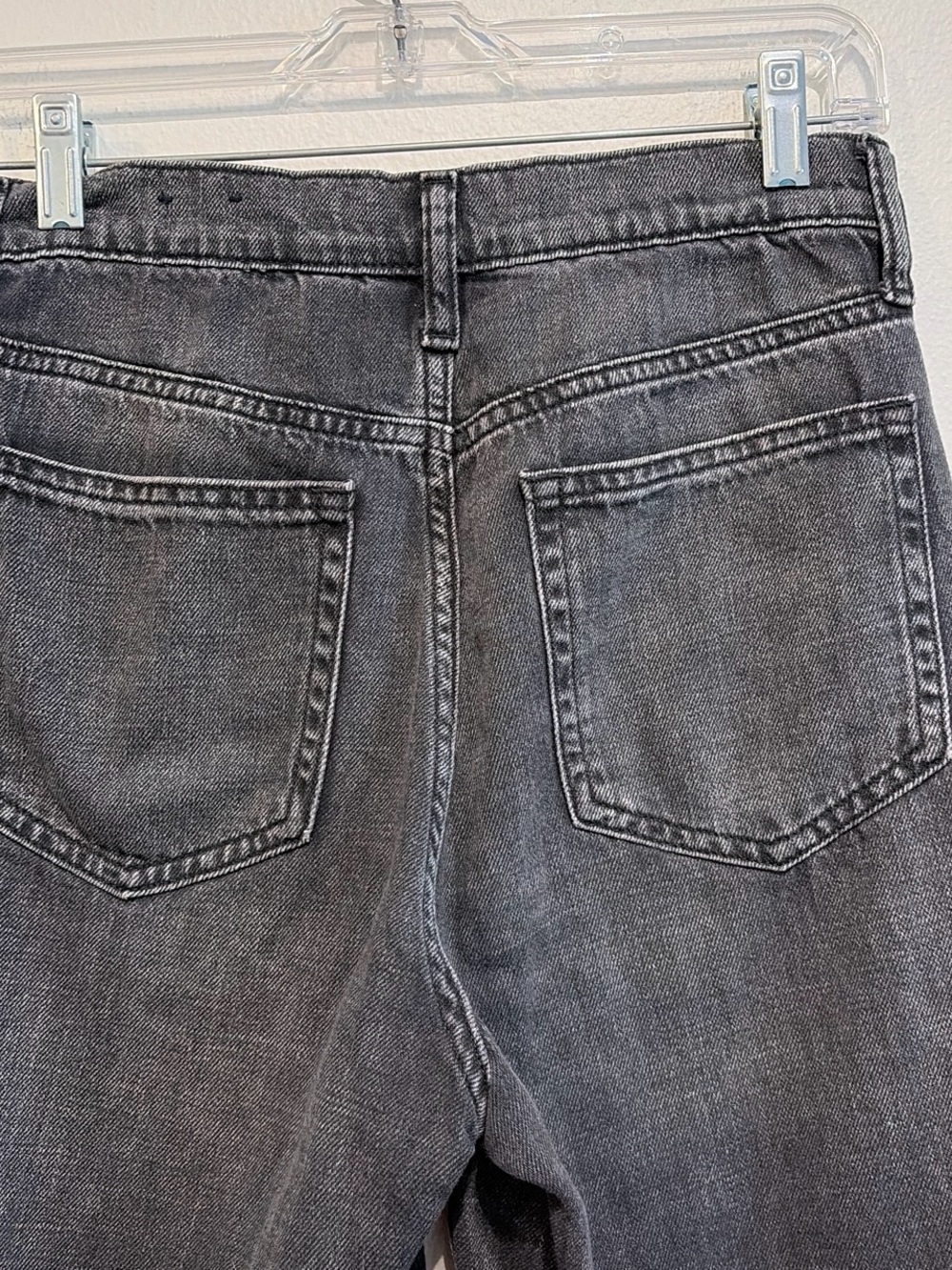Gap Black Denim High Rise Wide Leg jeans with frayed hem. - Picture 5 of 6